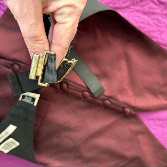 Mel Howard tux vest maroon with a light sheen to it .. small- med - Picture 2 of 5